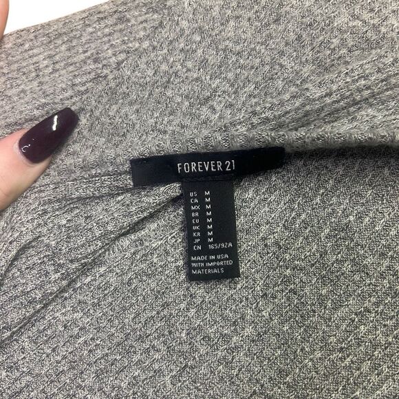 FOREVER 21 Gray Long Sleeve Knit Mini Bodycon Dress Size M Mock Neck Open Back - Picture 7 of 9